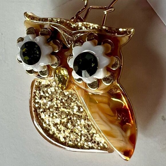 BETSEY JOHNSON Golden Owl Dangle Earrings - Picture 10 of 11